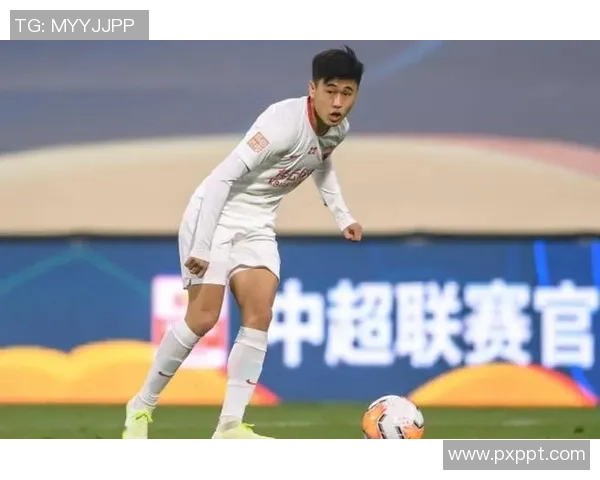 杭州足球队的转型之路揭秘:从传统强队到现代化职业俱乐部的蜕变之旅